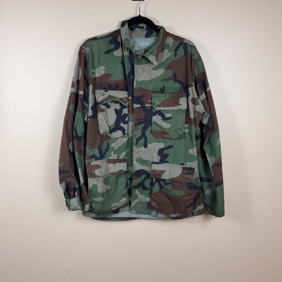 Army Combat Coat in Woodland Camo Size Small - Picture 1 of 11